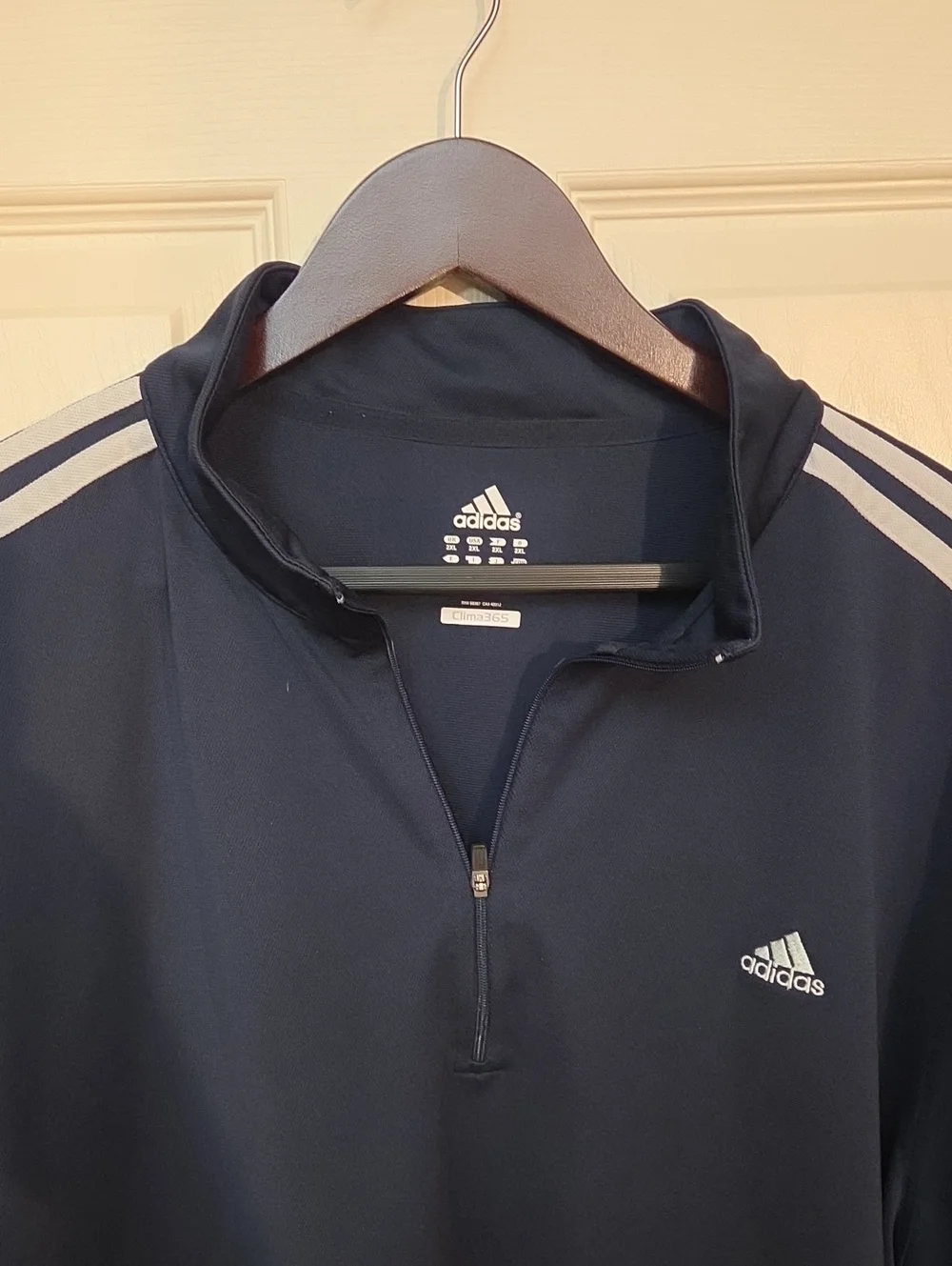 adidas slight blemish